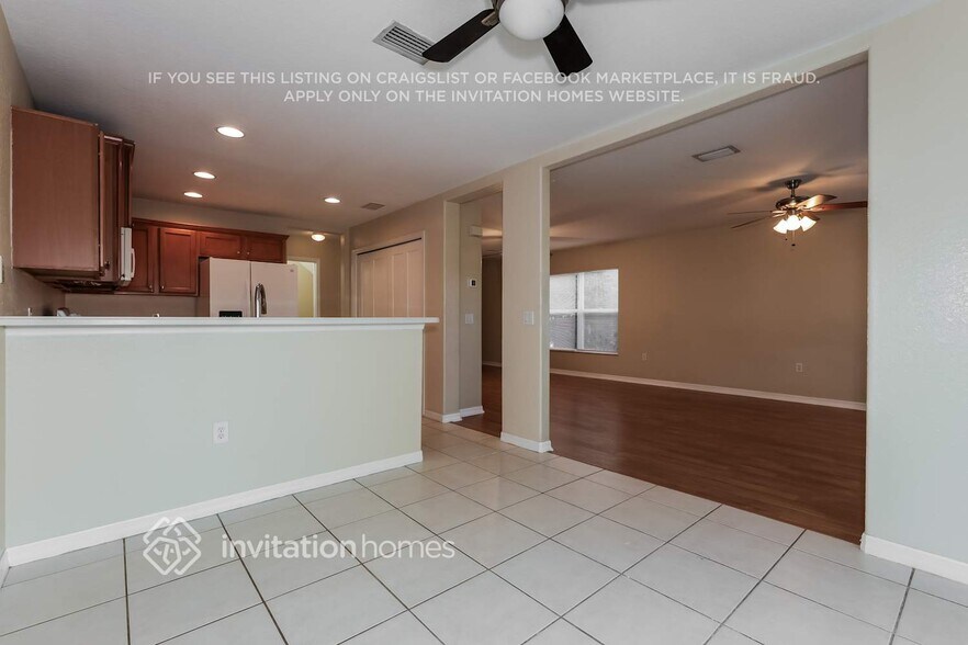 Building Photo - 7029 Chatum Light Run