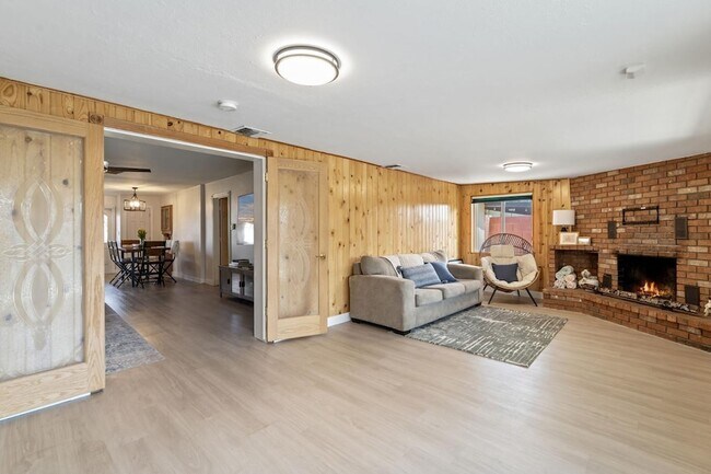 Building Photo - 2234 N 74th Way