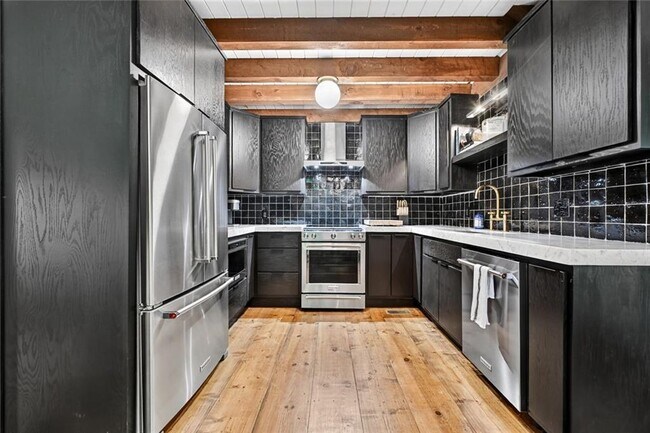 Building Photo - 545 Chestnut Ridge Cir