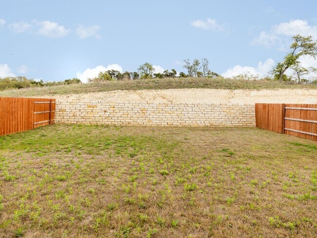 Building Photo - 2704 Indian Clover Trl