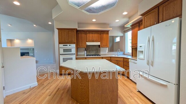 Building Photo - 2795 Stonewall Heights