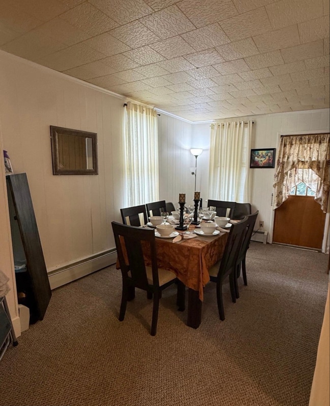 Building Photo - 1701 Mohawk St