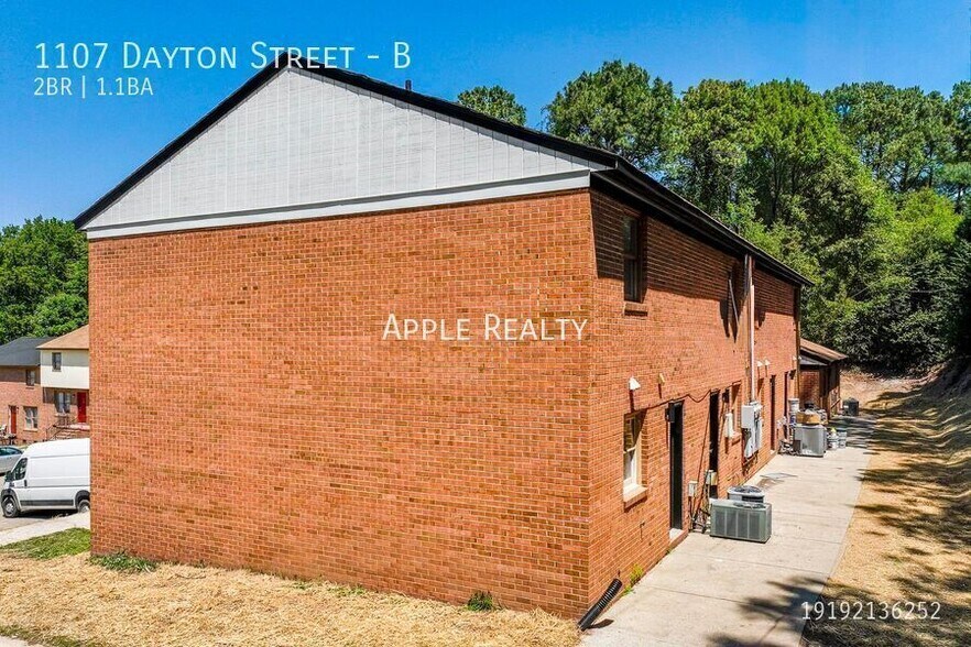 Building Photo - 1107 Dayton St