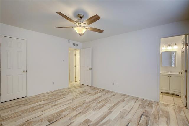 Building Photo - 125 W Way Dr