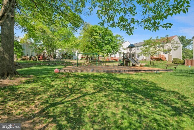 Building Photo - 5824 Wye Oak Commons Ct