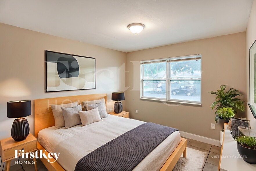 Building Photo - 9231 SW 204th Terrace