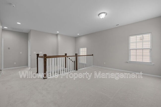 Building Photo - 4107 Bluff Oak Dr