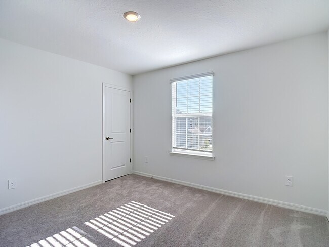 Building Photo - 10171 Boger Rnch Ct