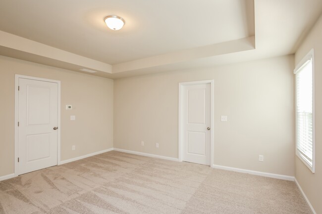 Building Photo - 3421 Sugarberry Dr