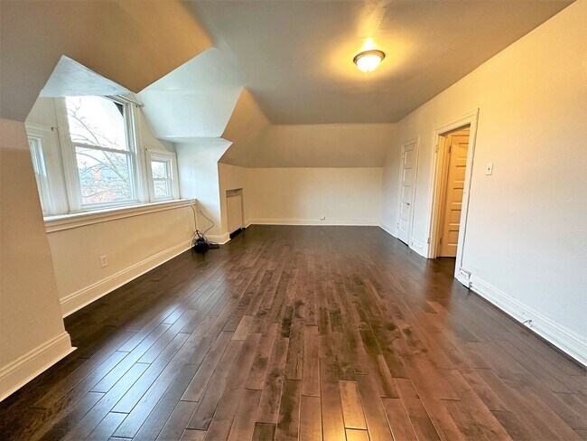 Building Photo - Highland Park - Apartments For Rent In Pittsburgh