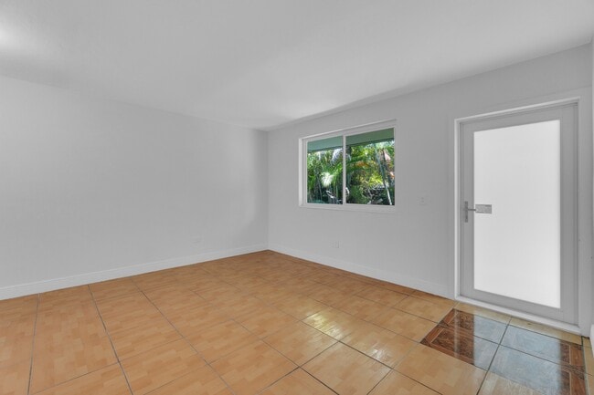 Building Photo - 1730 NW 55th Terrace