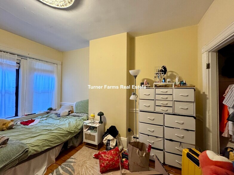 Building Photo - 1512 Tremont St