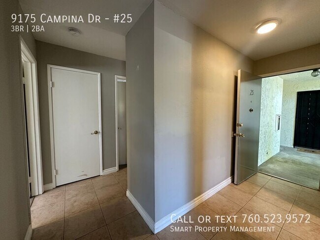 Building Photo - 9175 Campina Dr