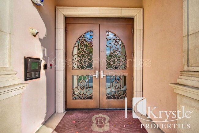 Building Photo - 1128 Waltz Ct