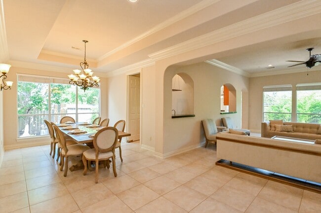 Building Photo - 14206 Jade Cove Dr