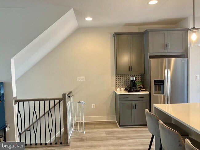 Building Photo - 23006 Sullivans Cove Sq