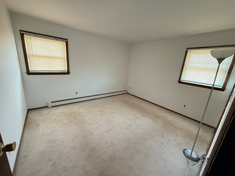 Building Photo - 82 1st Ave