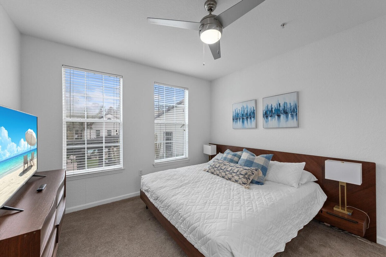 Building Photo - 4850 Seascape Way
