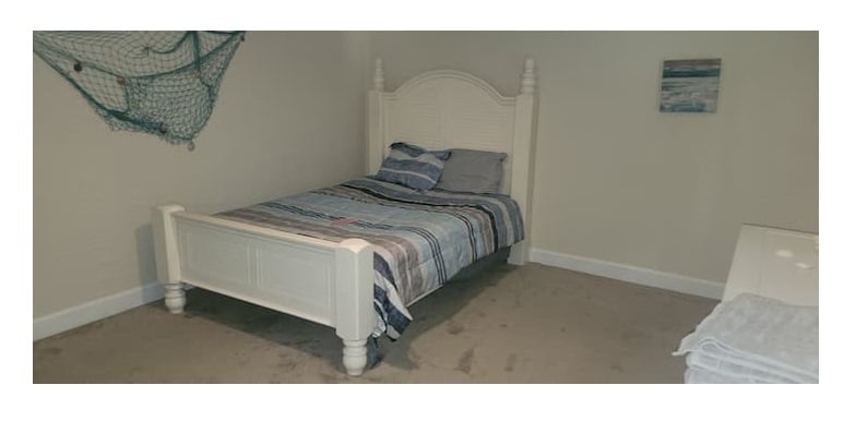 Building Photo - 250 Strathmore Ave