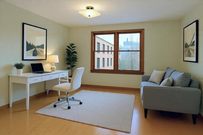 Building Photo - 210 Pavonia Ave