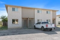 Building Photo - 115 Rhonda Dr