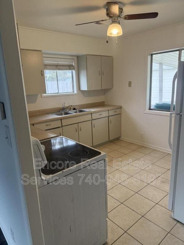 Building Photo - 684 Saratoga Ave