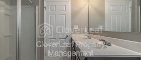 Building Photo - 1434 Kedros-