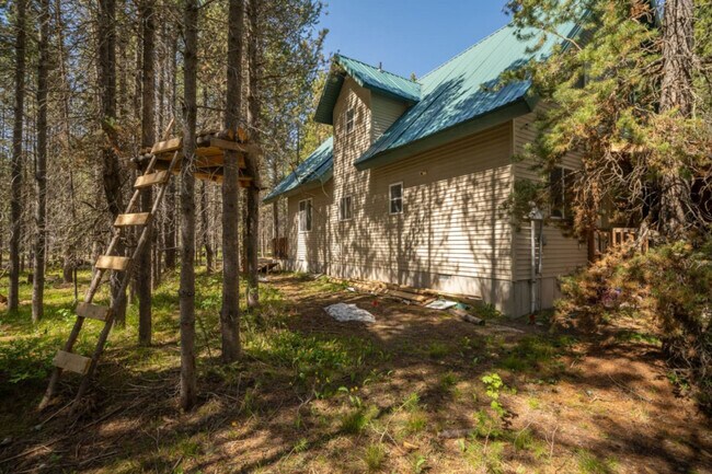 Building Photo - 3627 Bills Loop Rd