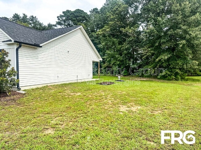 Building Photo - 110 Highland Pk Dr