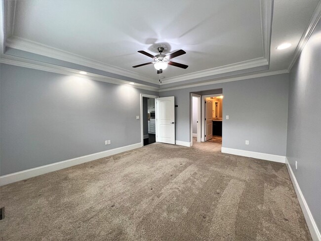Building Photo - Stunning 4 bedroom in the Polo Club in Wes...