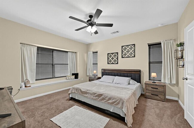 Building Photo - 261 Arabian Colt Dr