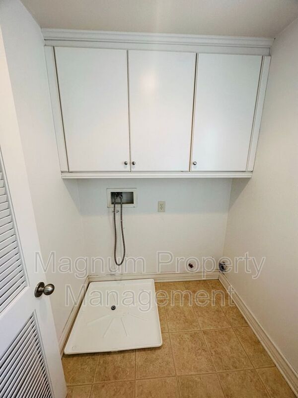 Building Photo - 37168 Galileo Ln