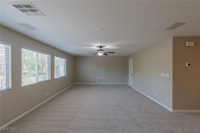 Building Photo - 145 Staplehurst Ave