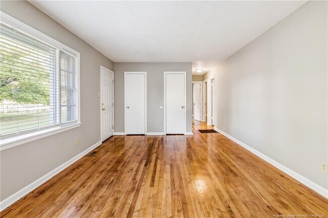 Building Photo - 3523 Rosehill Rd
