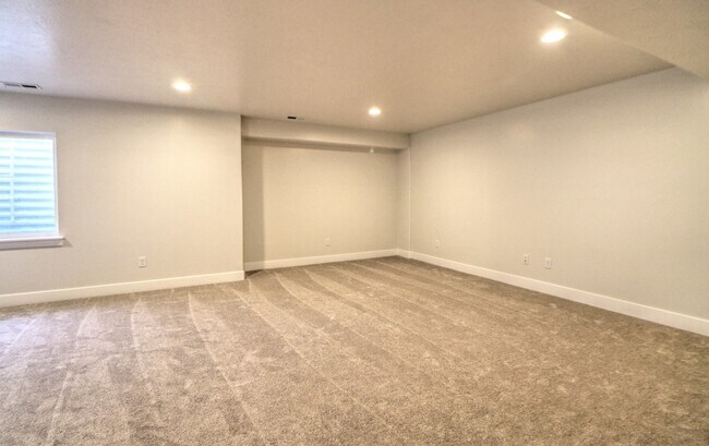 Building Photo - Single Family Home in the Exchange community