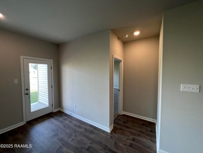 Building Photo - 129 Abbeywood Ct