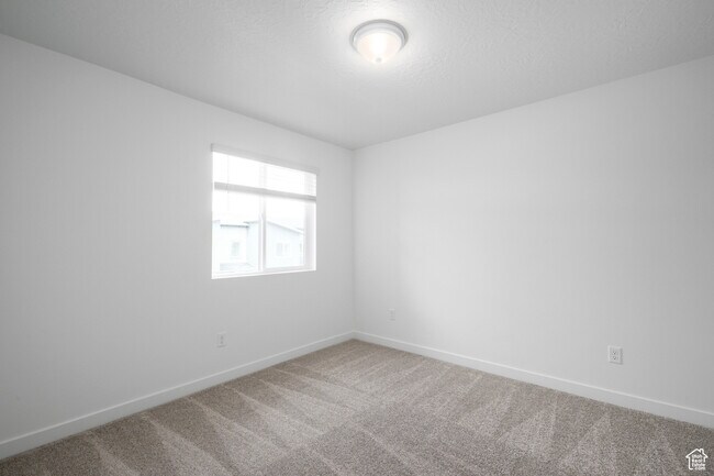 Building Photo - 2284 Wildwood Ln