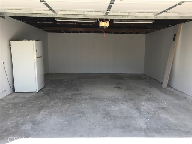 Building Photo - 6511 W 87th Pl
