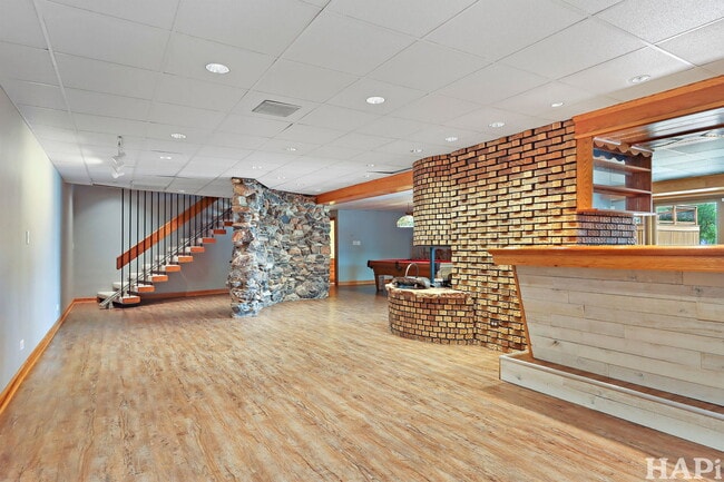 Building Photo - 58 Watergate Dr