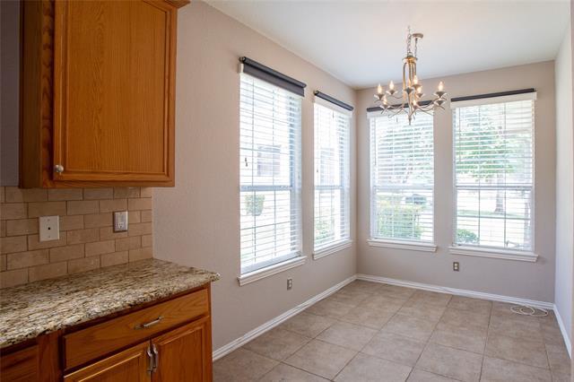 Building Photo - 956 Avondale Ln