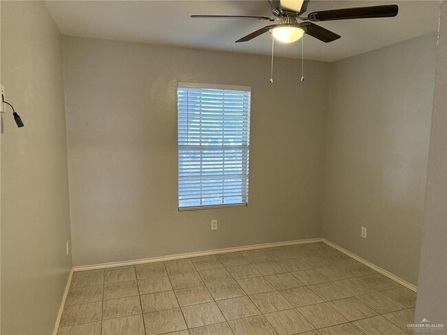 Building Photo - 4007 Santa Fabiola St