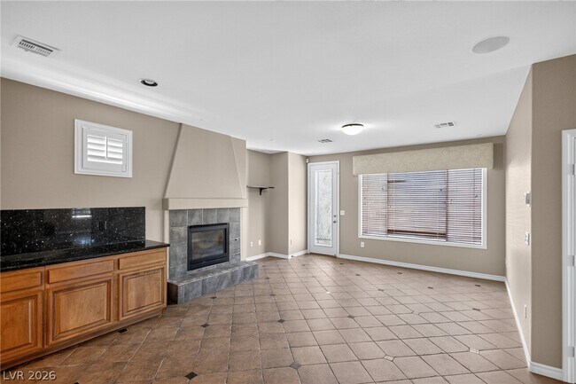 Building Photo - 8307 Ivy Leaf St