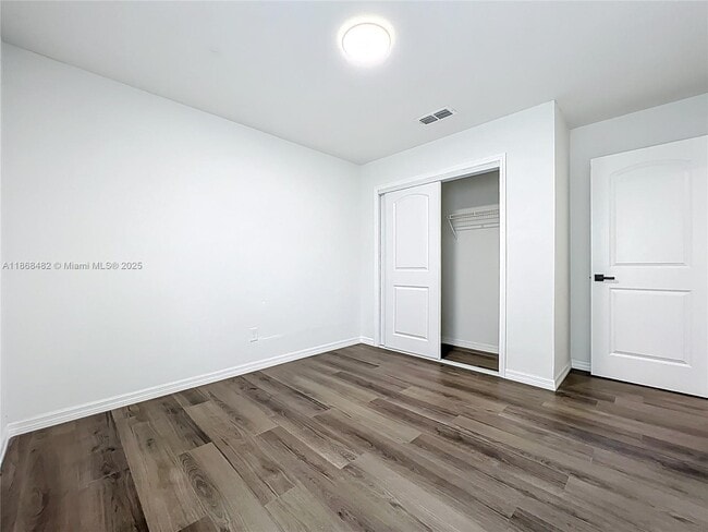 Building Photo - 2160 Churchill Downs Cir