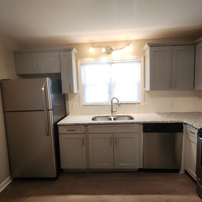 Building Photo - APPLICATIONS PENDING-Remodeled Older Home ...
