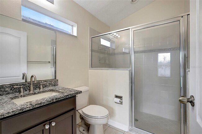 Building Photo - 3929 Washburn Pl