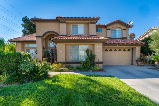 Primary Photo - 5742 W Palo Alto Ave