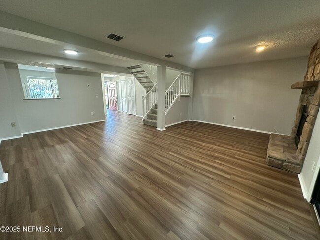 Building Photo - 7042 Prestwick Cir S