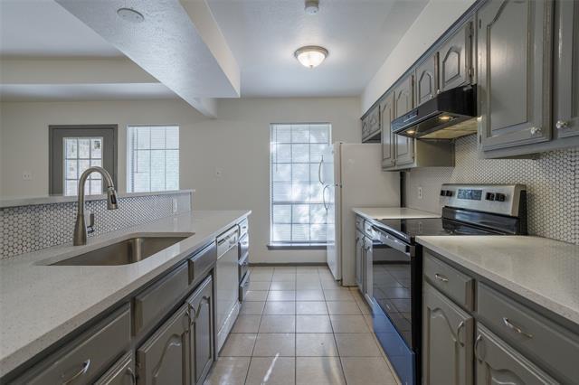 Building Photo - 746 Prairie Creek Dr