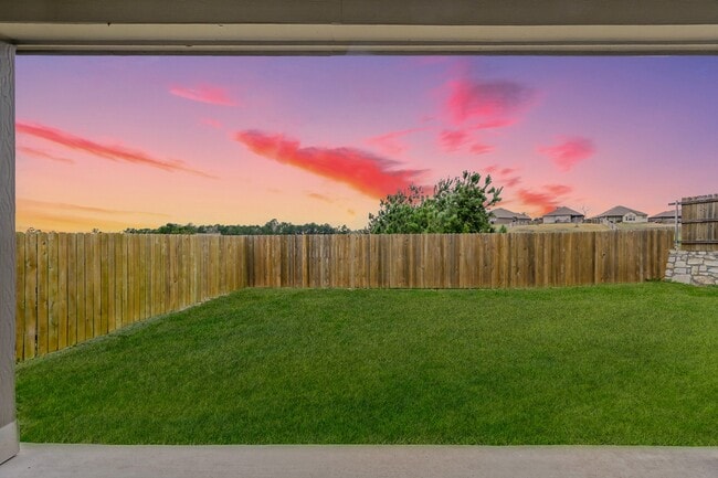 Building Photo - 679 Red Elm Ln
