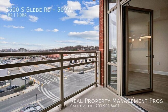 Building Photo - 3600 S Glebe Rd